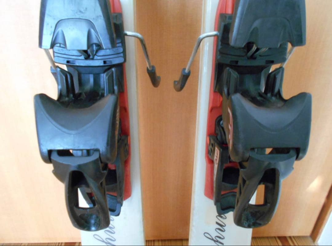 Vector Glide Ommny 160cm ツアービンディング付き