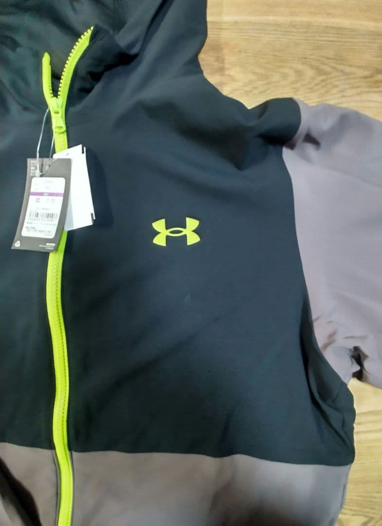 Under Armour フード付きジャケット 2XL
