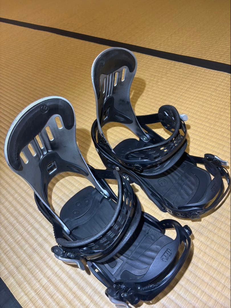ブラック スノーボード ビンディング フリーサイズ