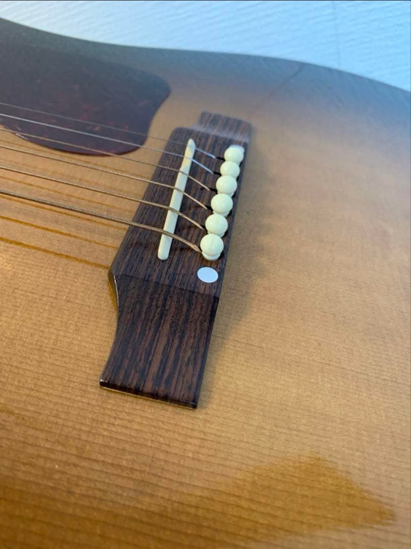 【美品】Gibson j-45 アコギ　ハードケース、サウンドホール付き