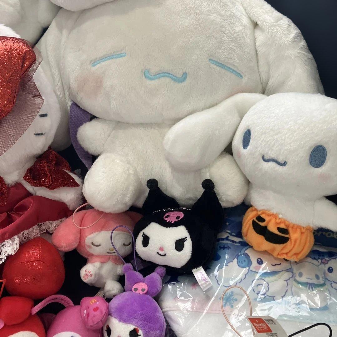 サンリオ　ぬいぐるみ　マスコット　バッグ　アクスタ　６８体　まとめ売り