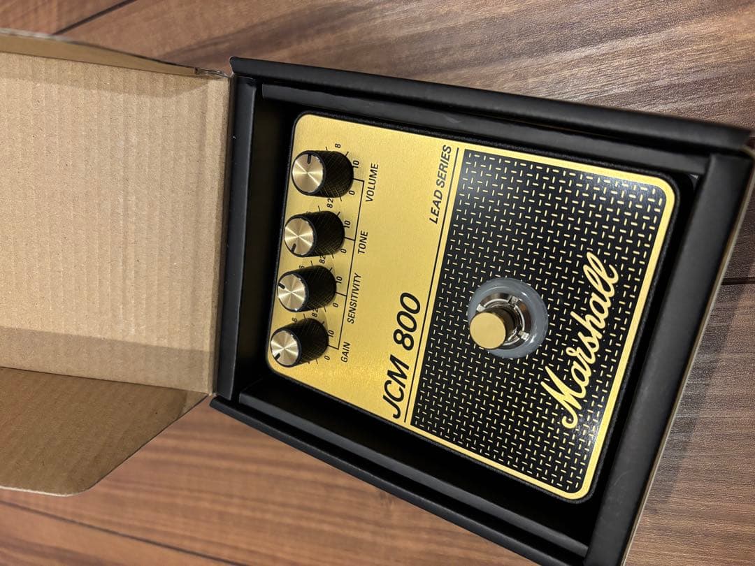 最終値下新品同様 付属品全揃い Marshall JCM 800 エフェクター