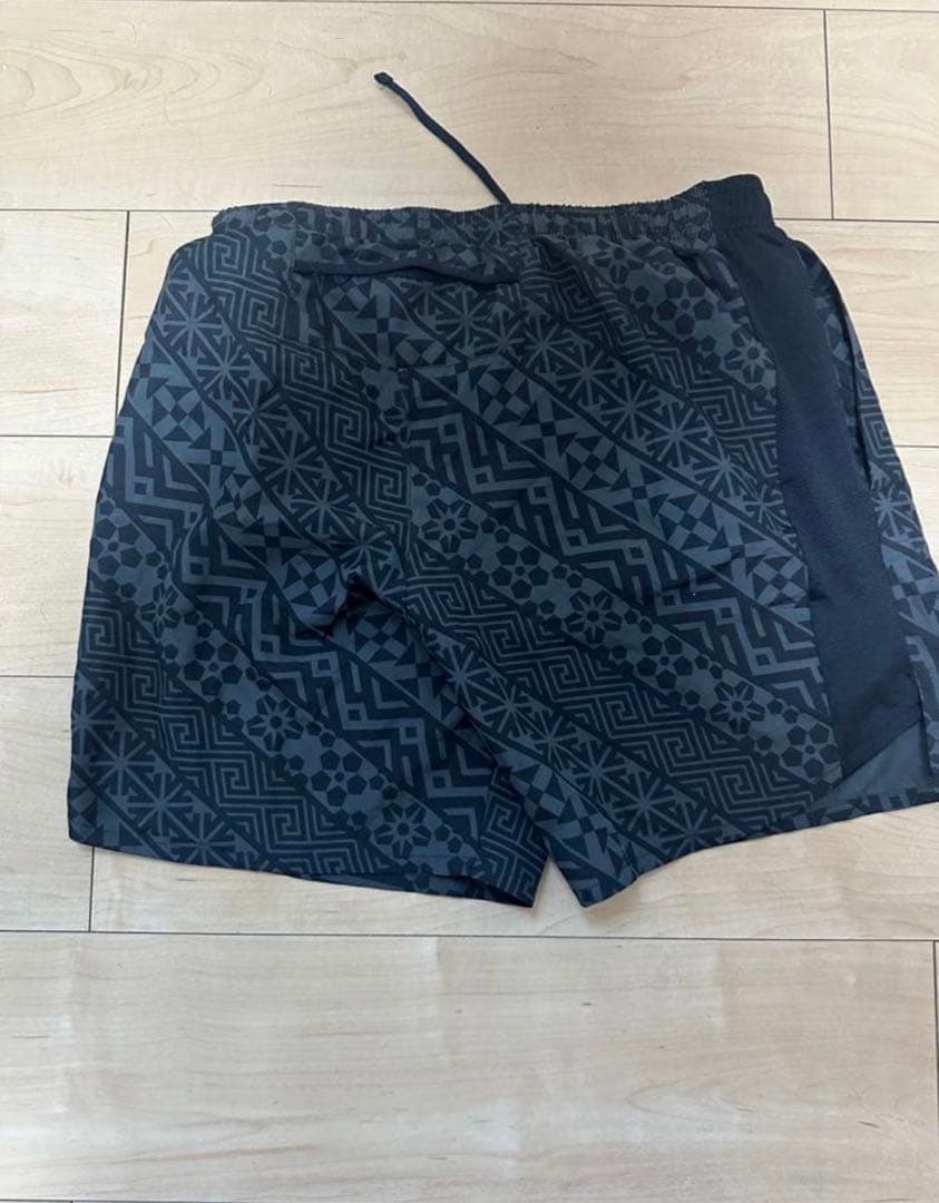 NIKE ウィンドブレーカー サイズL ランニング　セットアップ