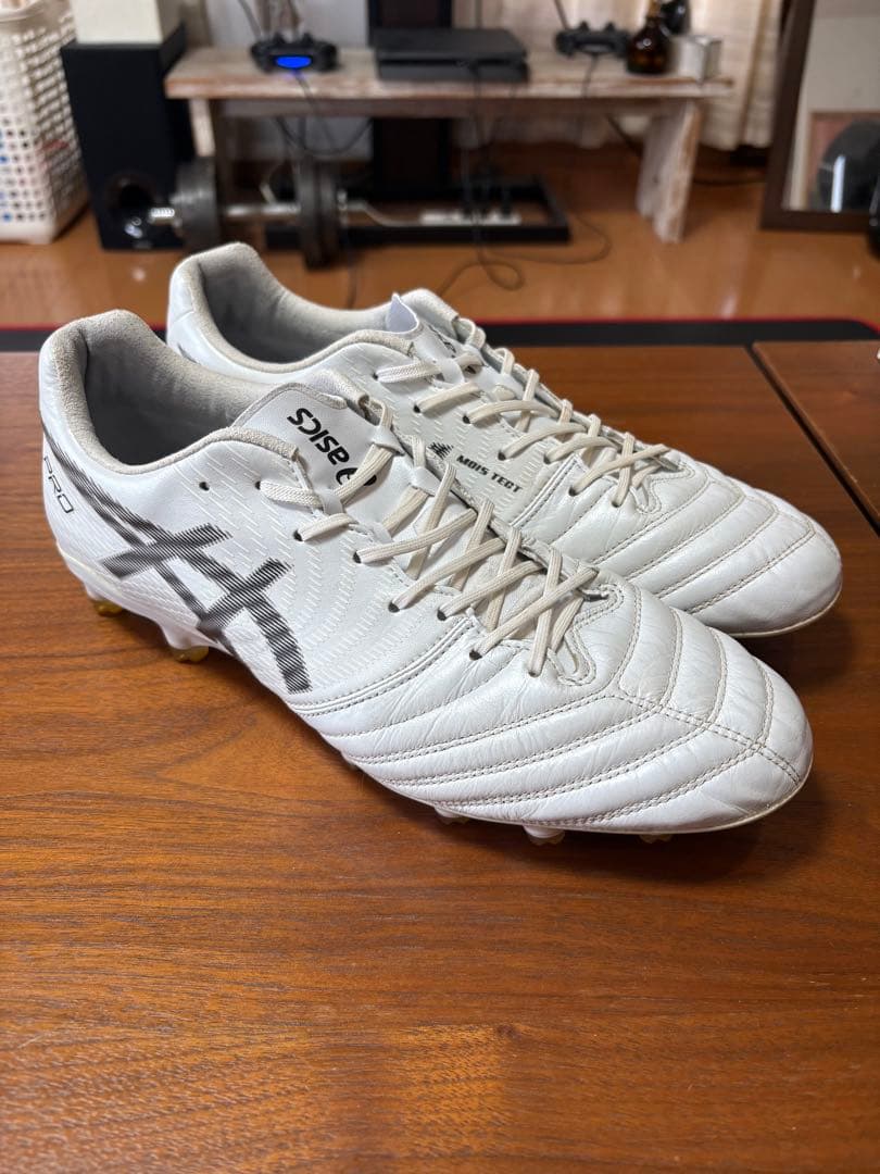 asics ds-light x-fly proホワイト サッカーシューズ