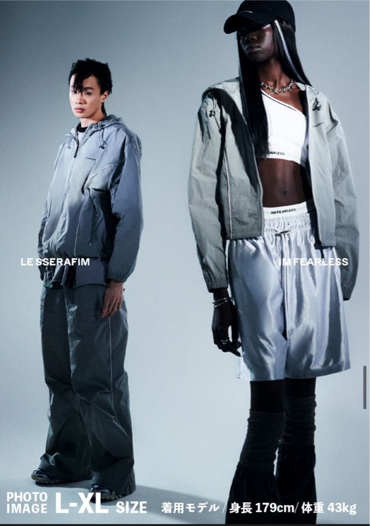 ウォーキング・ランニングウェア LE SSERAFIM popup CROP WIND BREAKER