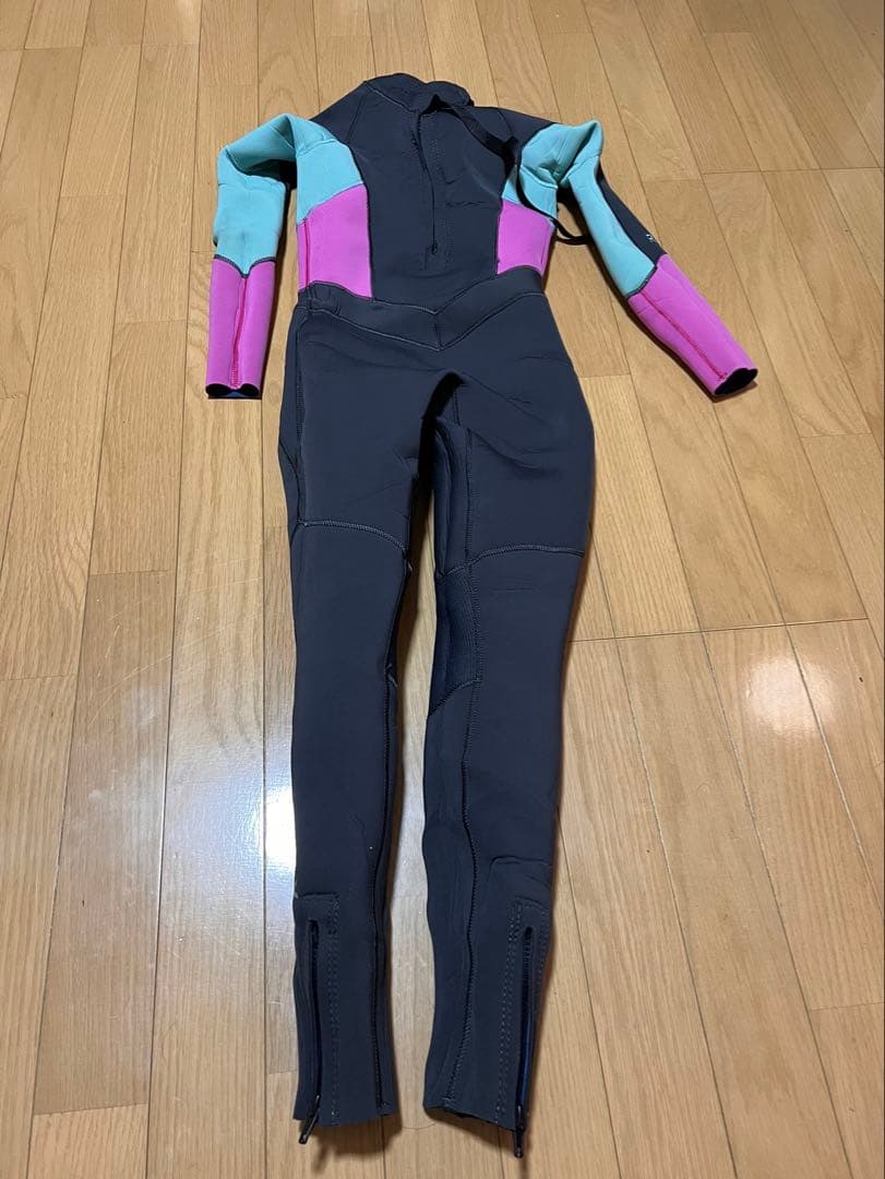 ROXY ジャージ2ミリフルスーツ 140