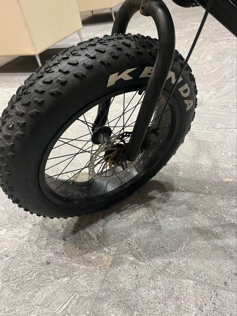 ファットバイク 20インチ Kenda BMXハンドル　送料込みです。
