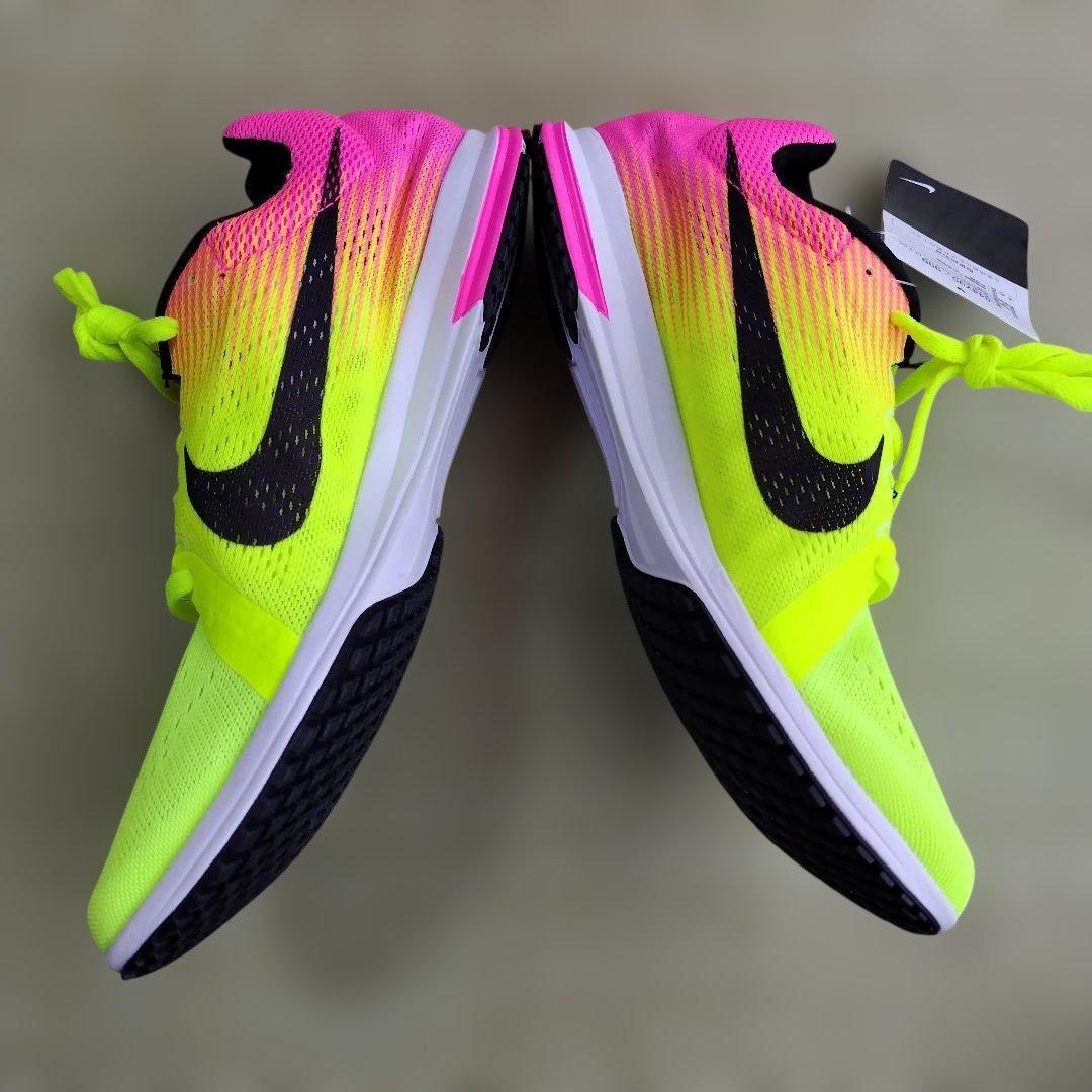 新品　Nike ズームストリーク 　26cm