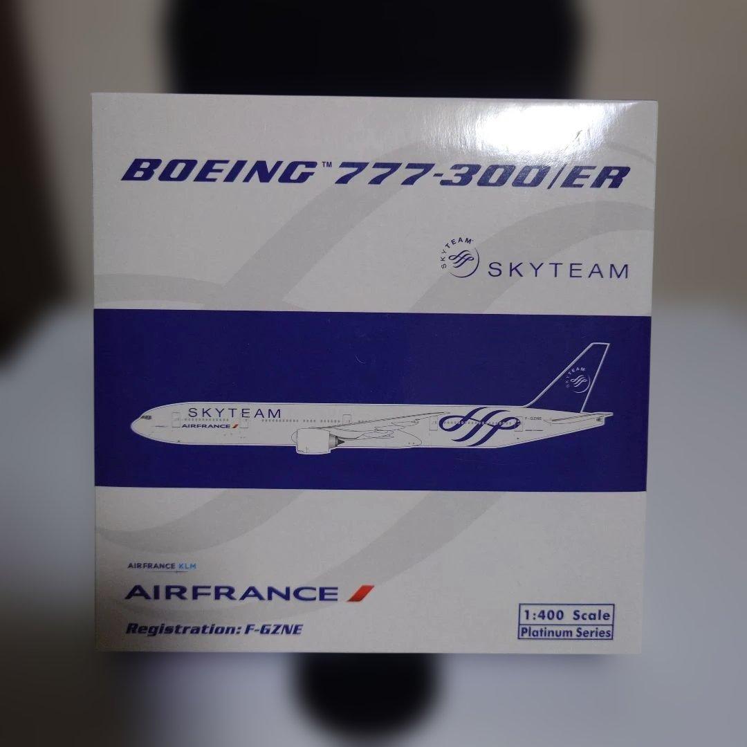 航空機・ヘリコプター Phoenix BOEING 777-300/ER SKYTEAM 1:400