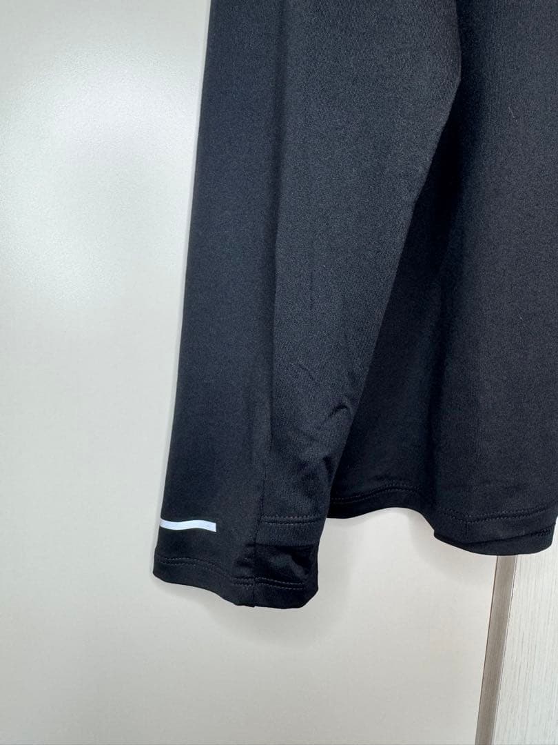Nike 長袖シャツ 黒/青 グラフィック