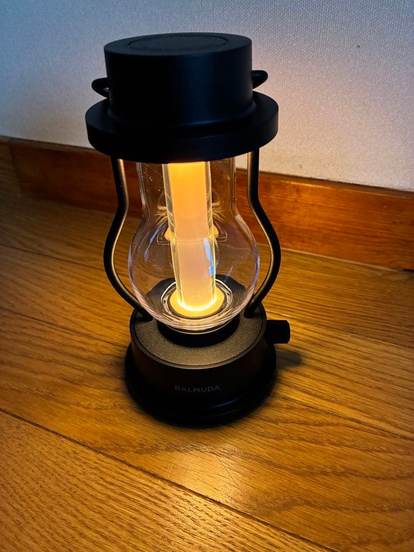 【美品・即日発送】BALMUDA バルミューダ　LEDランタン 黒