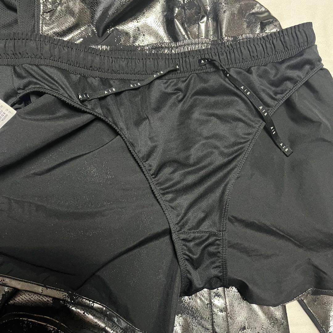 【未使用】ナイキ ウィンドブレーカー&ショートパンツ M〜L オススメ 格安