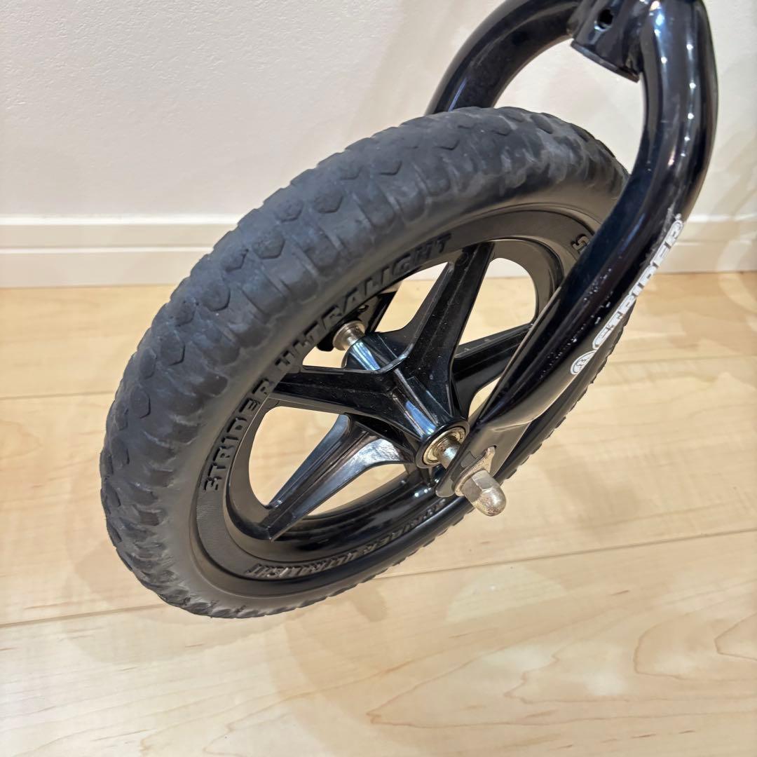 キレイ✨ストライダー 12 スポーツ グリーン 本体