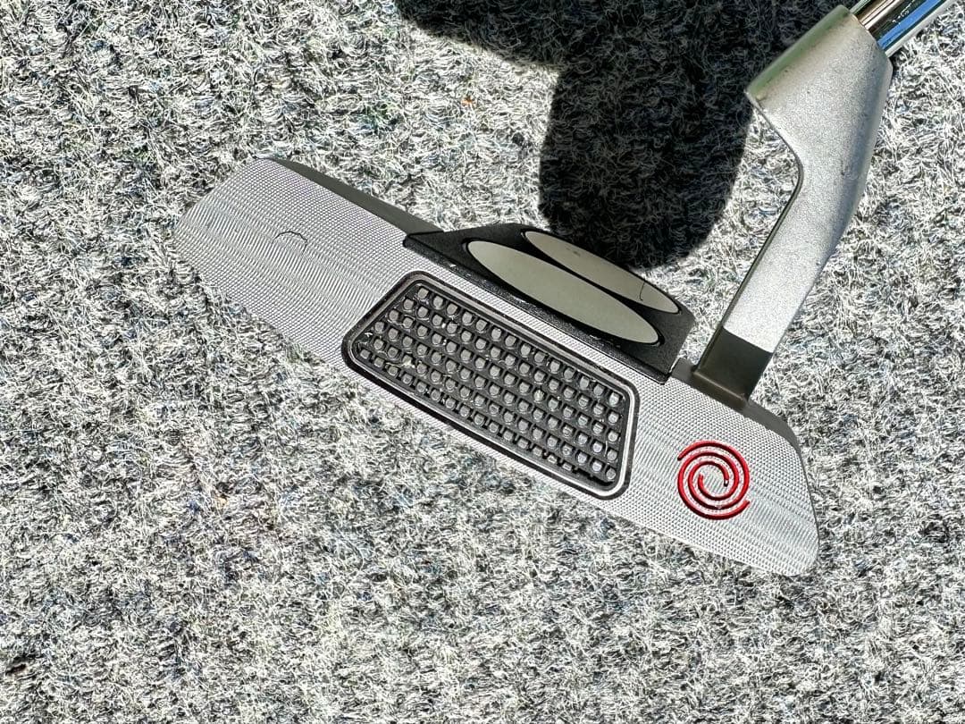オデッセイ Toe Up i 2-BALL BLADE トゥアップ