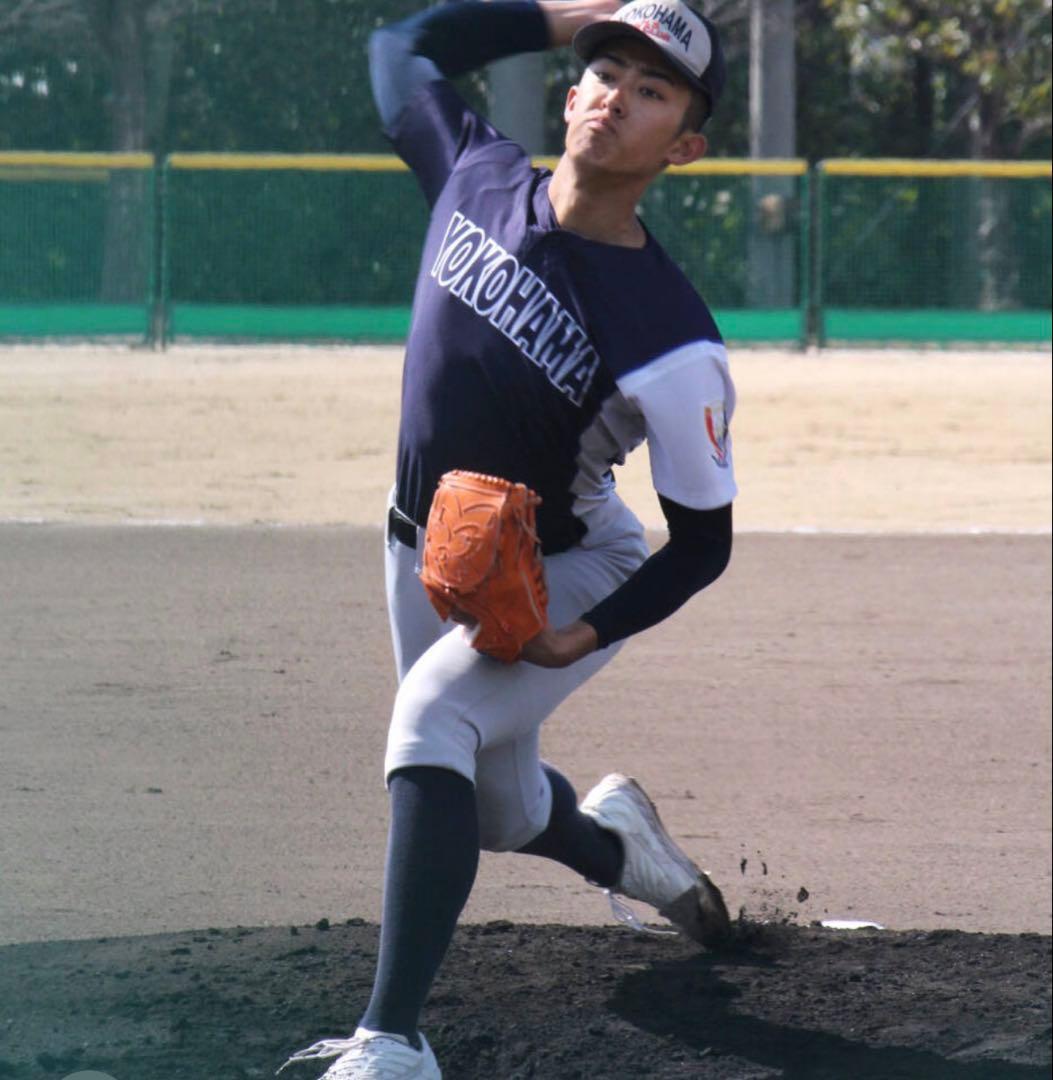 横浜高校　セカンドユニフォーム