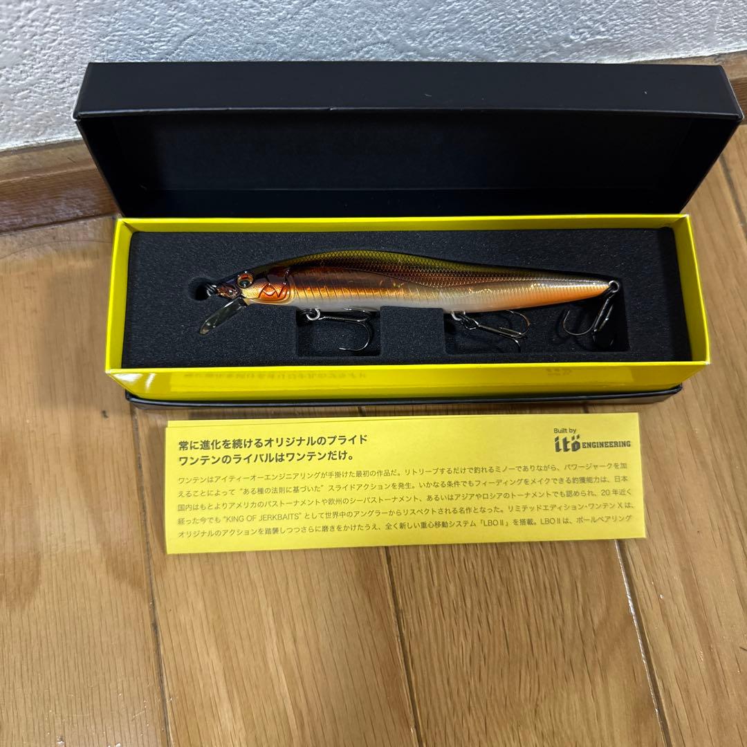 メガバス　ワンテンx キングウグイ　　30周年モデル　　新品未使用