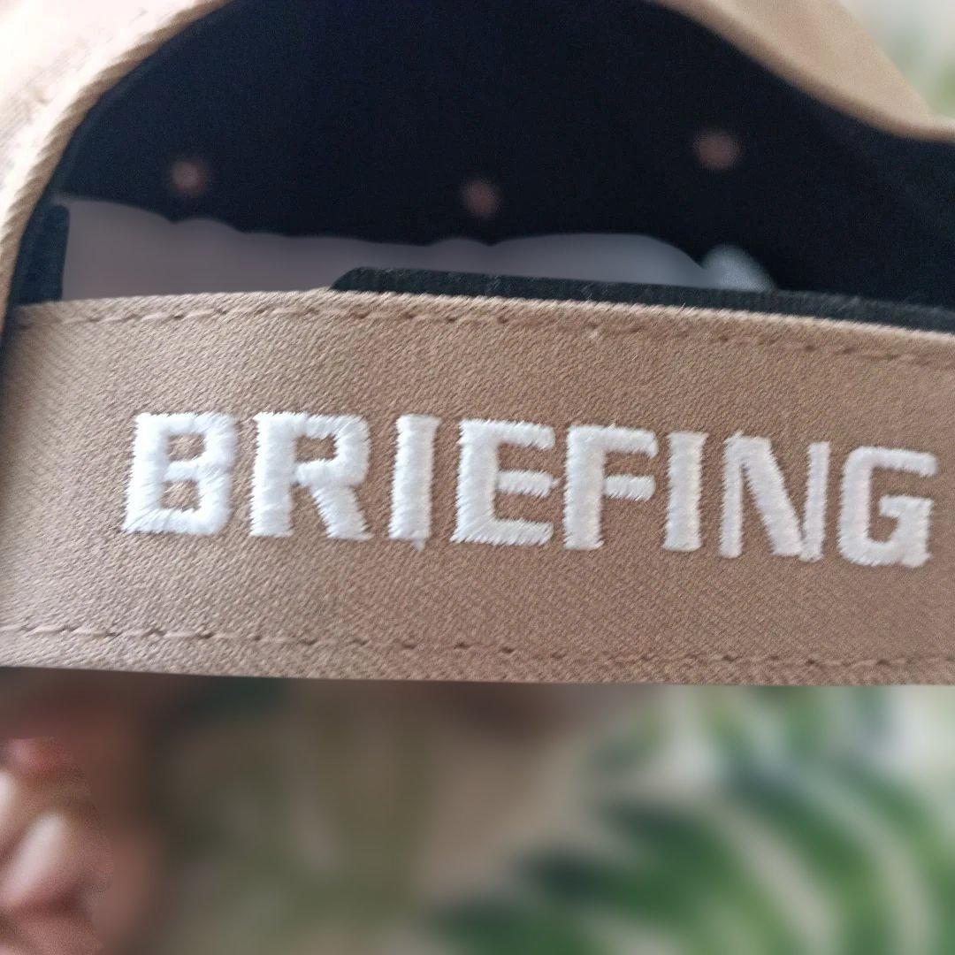 BRIEFING ベージュキャップ2025モデル