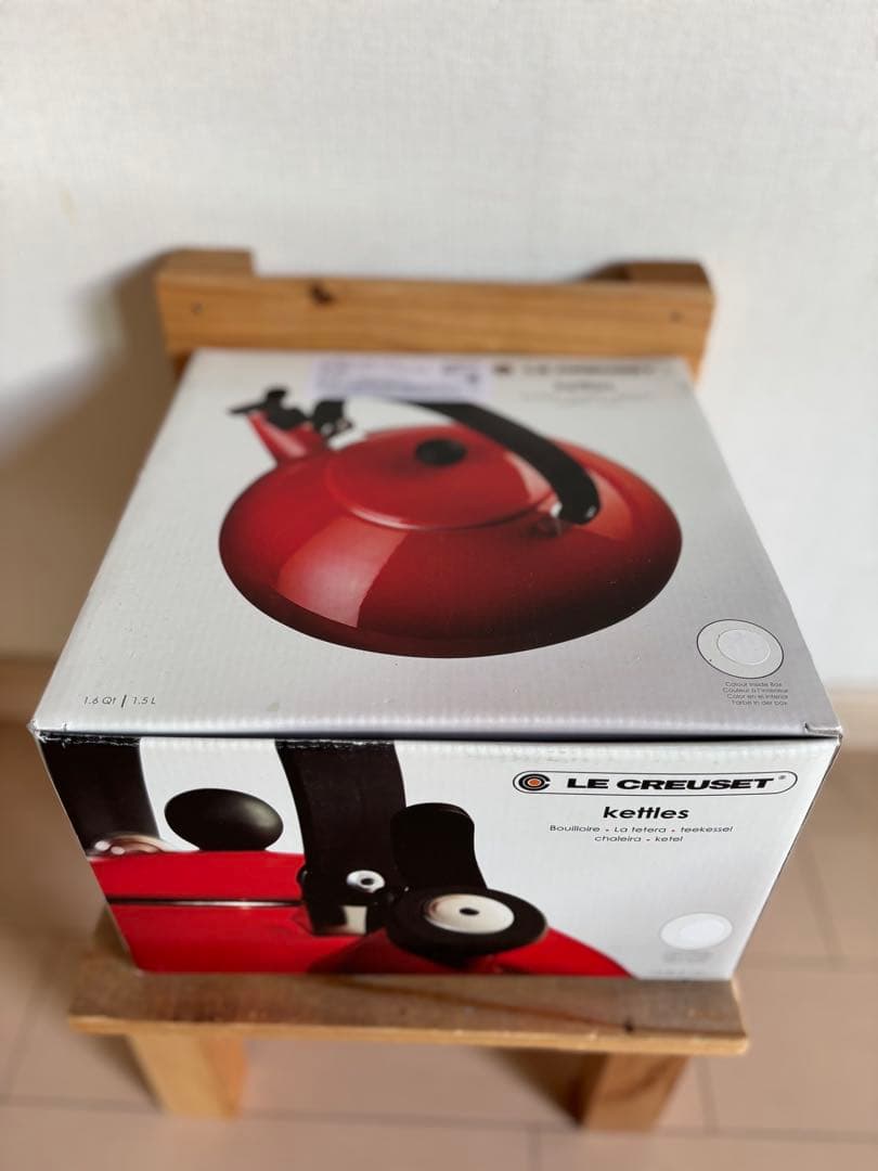 LE CREUSET ホワイト ティーケトル