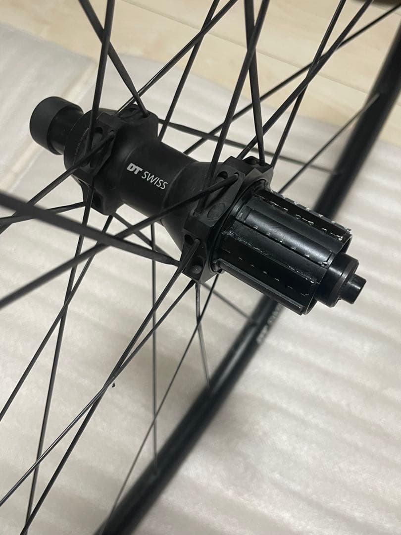 DT Swiss p1800spline スターラチェット化済み　チューブ2本