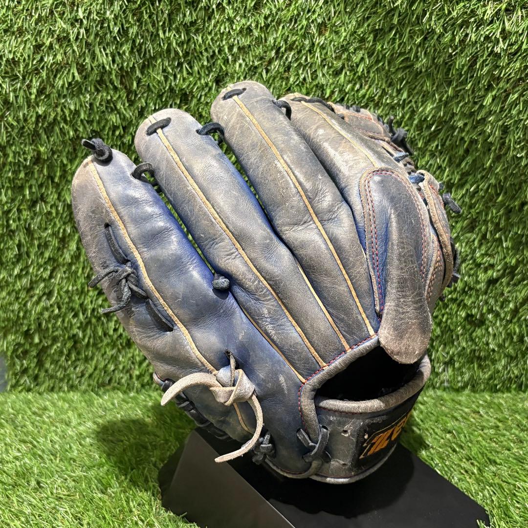 野球グラブ　グローブ　一般軟式大人用　投手用　ゼット　岩隈久志モデル