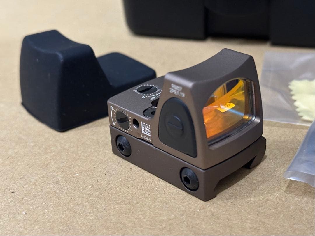SOTAC RMR ドットサイト Trijicon レプリカ FDE 未使用品