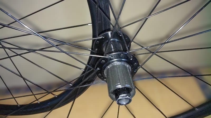 BONTRAGER AFFINITY TLR タイヤ付き　シマノ
