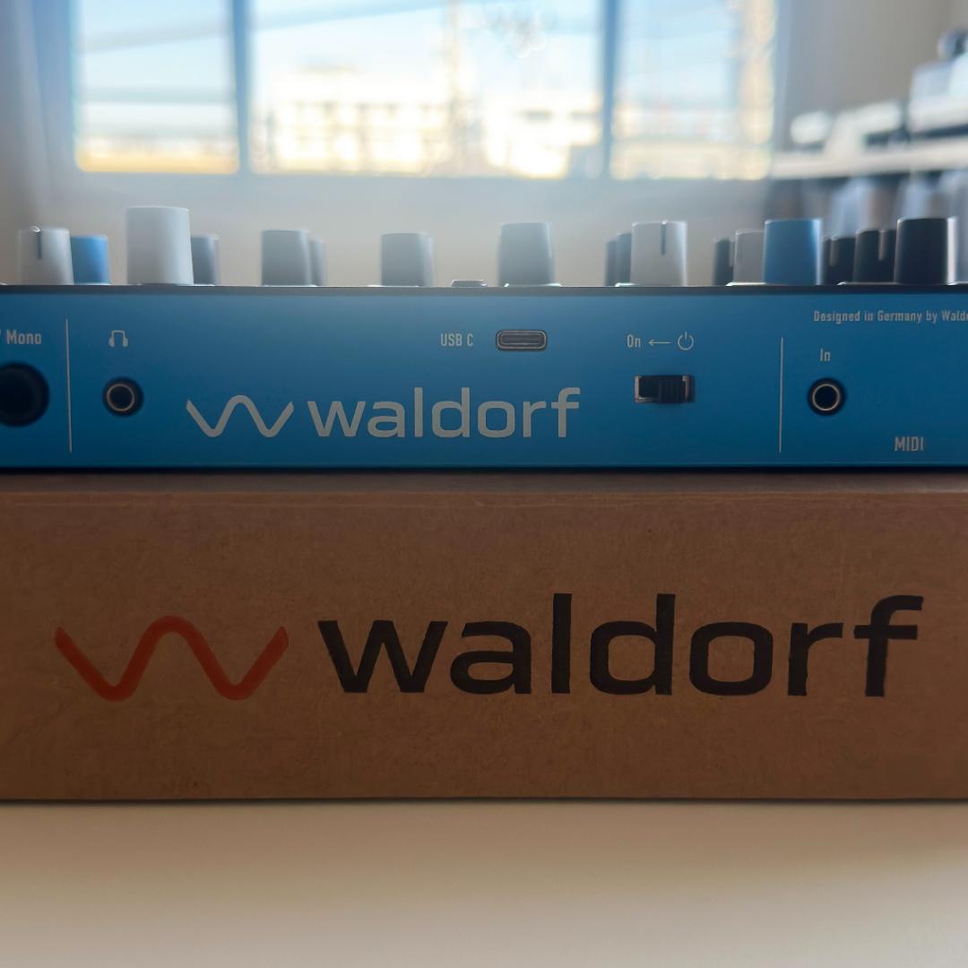 鍵盤楽器 Waldorf Protein