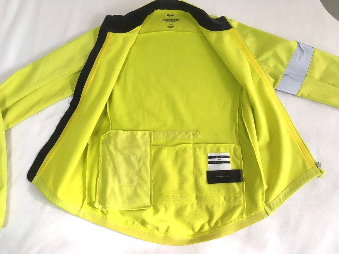 ラファ rapha　プロチームトレーニングウインタージャケット 　メンズSです