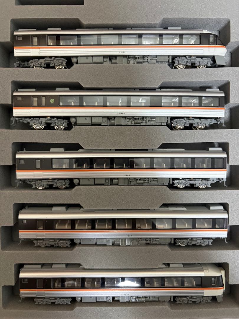 KATO キハ85系　ワイドビューひだ　10-401 / 10-402