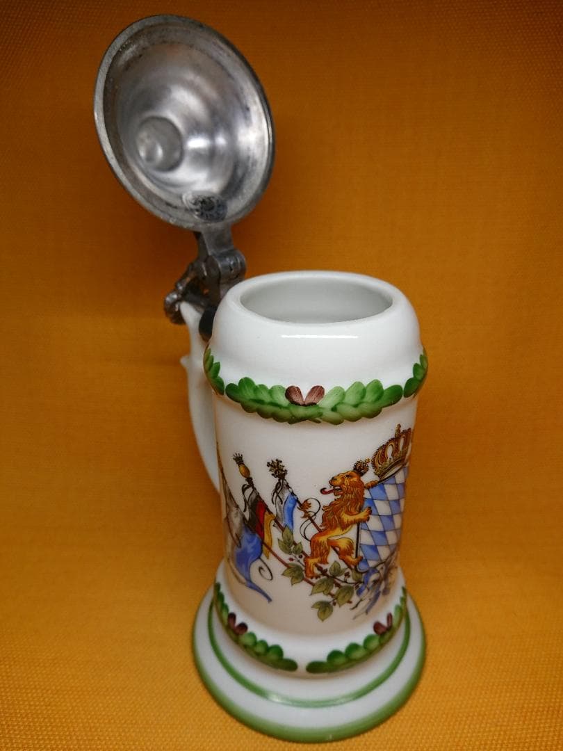 【美品】ドイツ　ビールジョッキ　置物　インテリア　工芸品　美術品　A3339