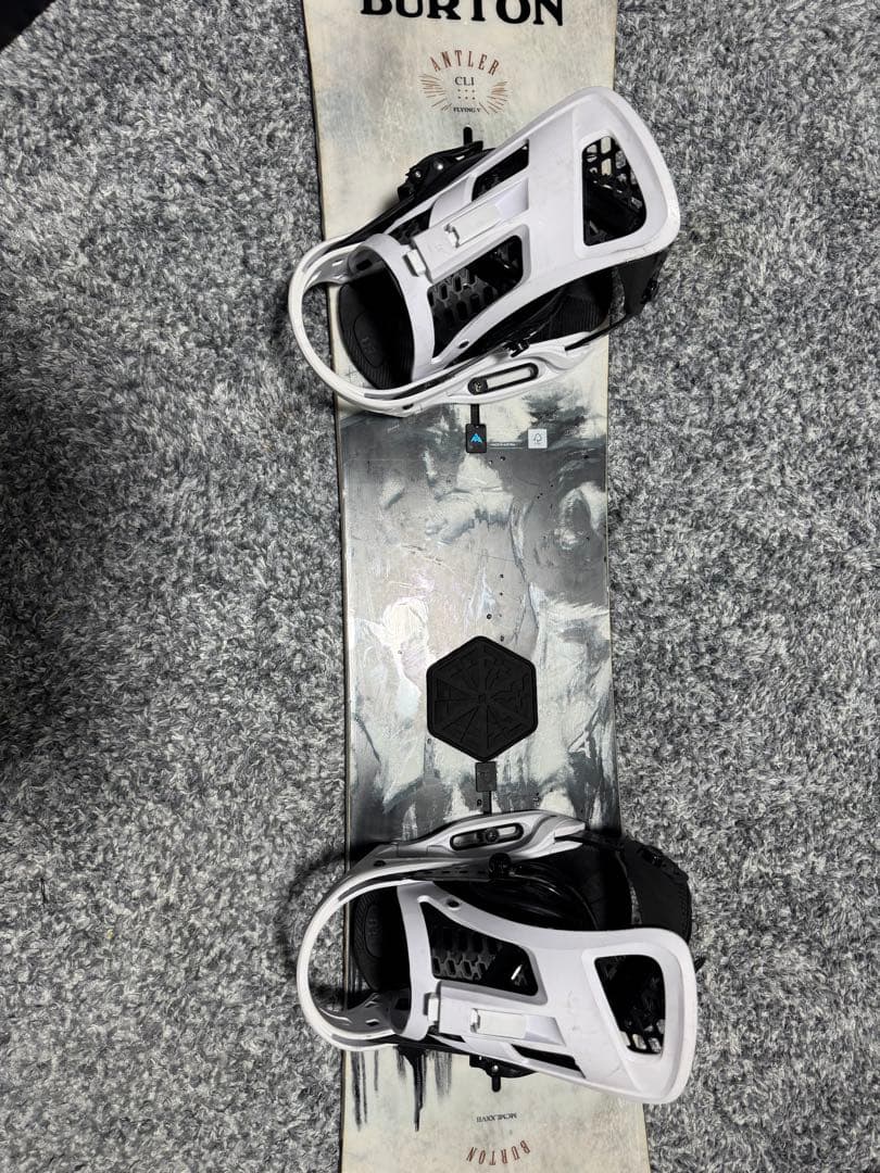 スノーボード Burton Antler 151.5+ burton genesis M