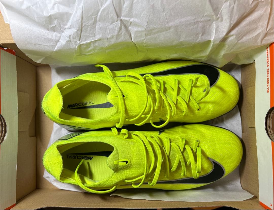 Nike Mercurial スパイク イエロー