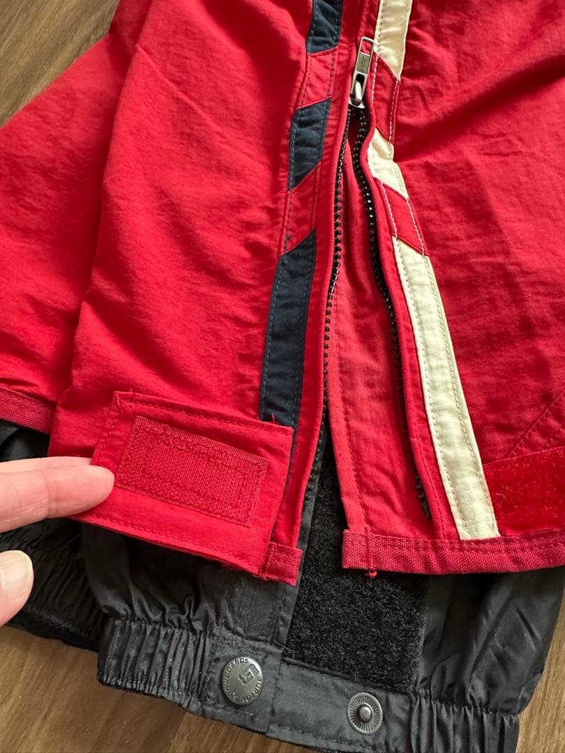BURTON スノーボードパンツ（ウィメンズ)美品