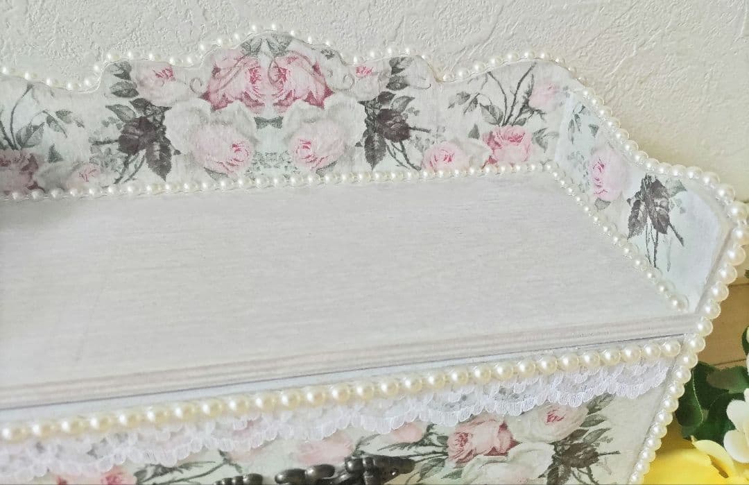薔薇　小物入　（ロココ調）