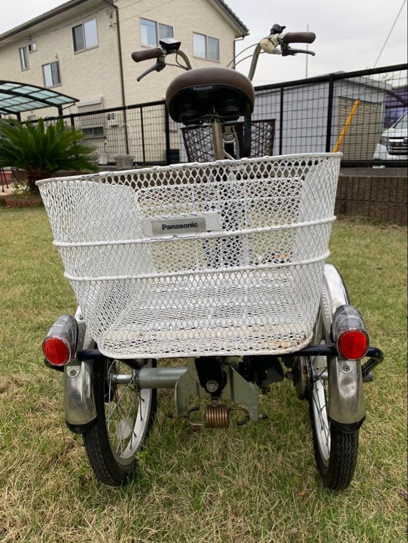 パナソニック三輪電動自転車 ELR832