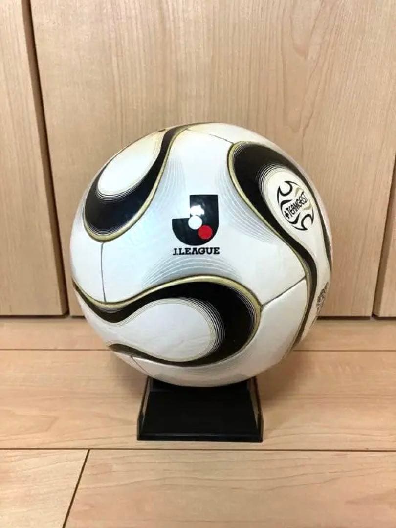 Jリーグ　白黒 チームガイスト 公式球　５号球　アディダス サッカーボール
