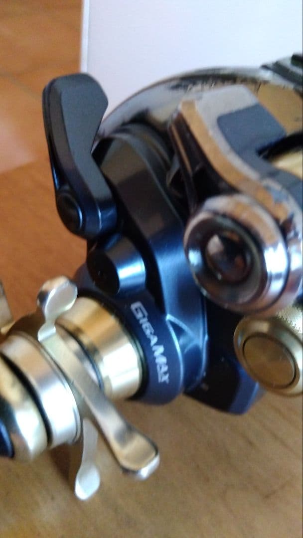 SHIMANO　BeastMaster 3000XS 電動リール