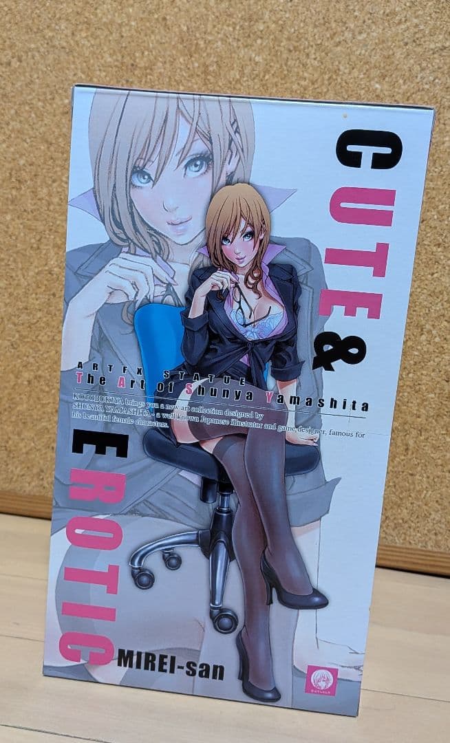 未開封 MIREI-san 海麗さん 1/7 フィギュア 赤スーツ 香港アニコン