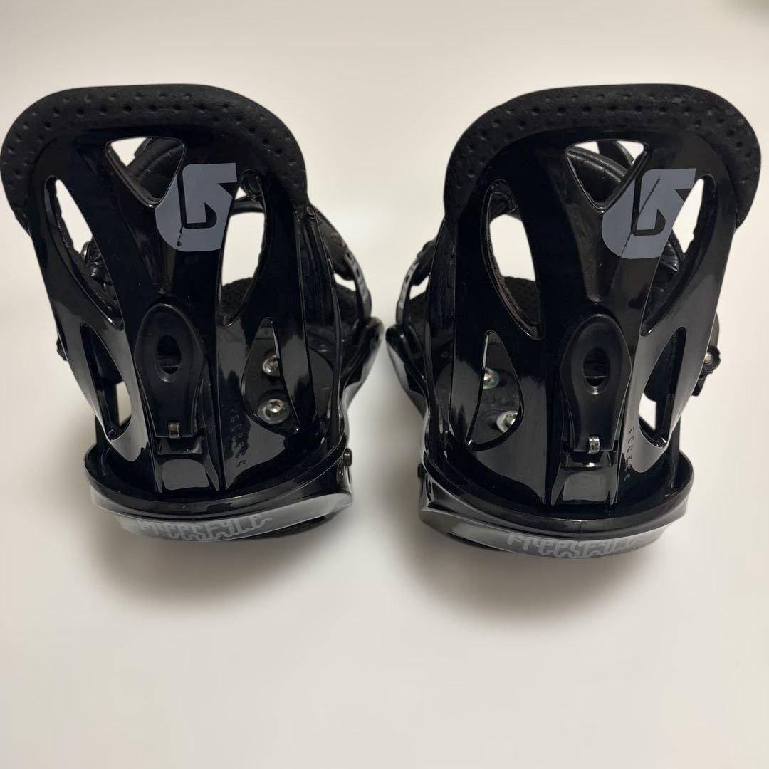 Burton Social 142 Burton ビィンディング　サイズS