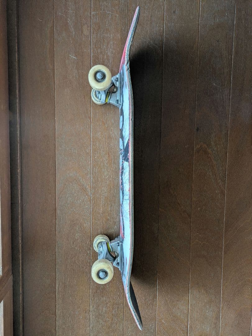 スケートボード 8.25 lesque independent ricta