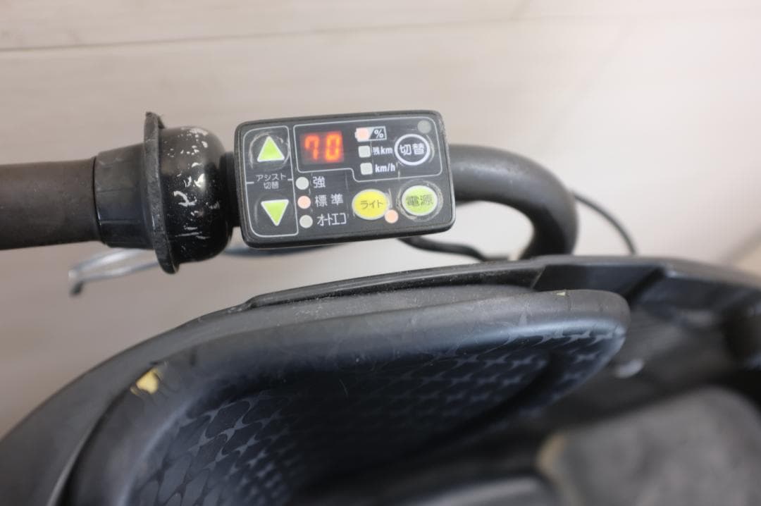 電動自転車ヤマハPAS　KISS　20インチ3段　8.7Ah（4点灯）充電器あり