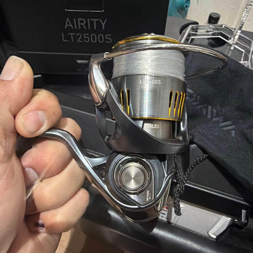 ダイワ　23エアリティ LT2500Ｓ 使用回数少ない