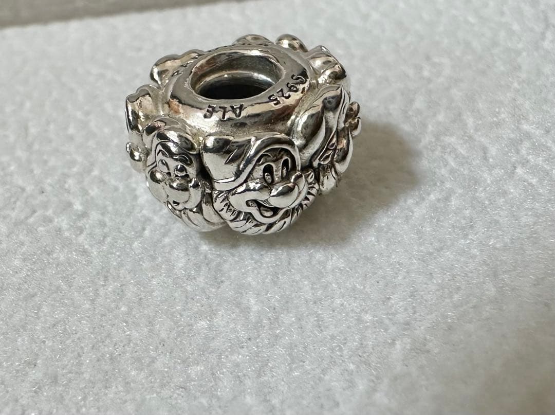 PANDORA 白雪姫 7人の小人 チャーム ディズニー s925 シルバー