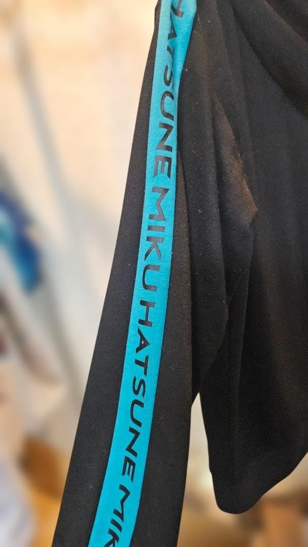 初音ミク　コスプレショップACOS(アコス)コラボ　ジップアップパーカー