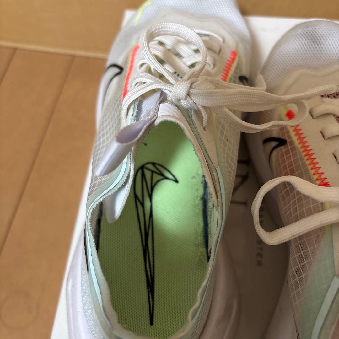 Nike Vista Lite ランニングシューズ