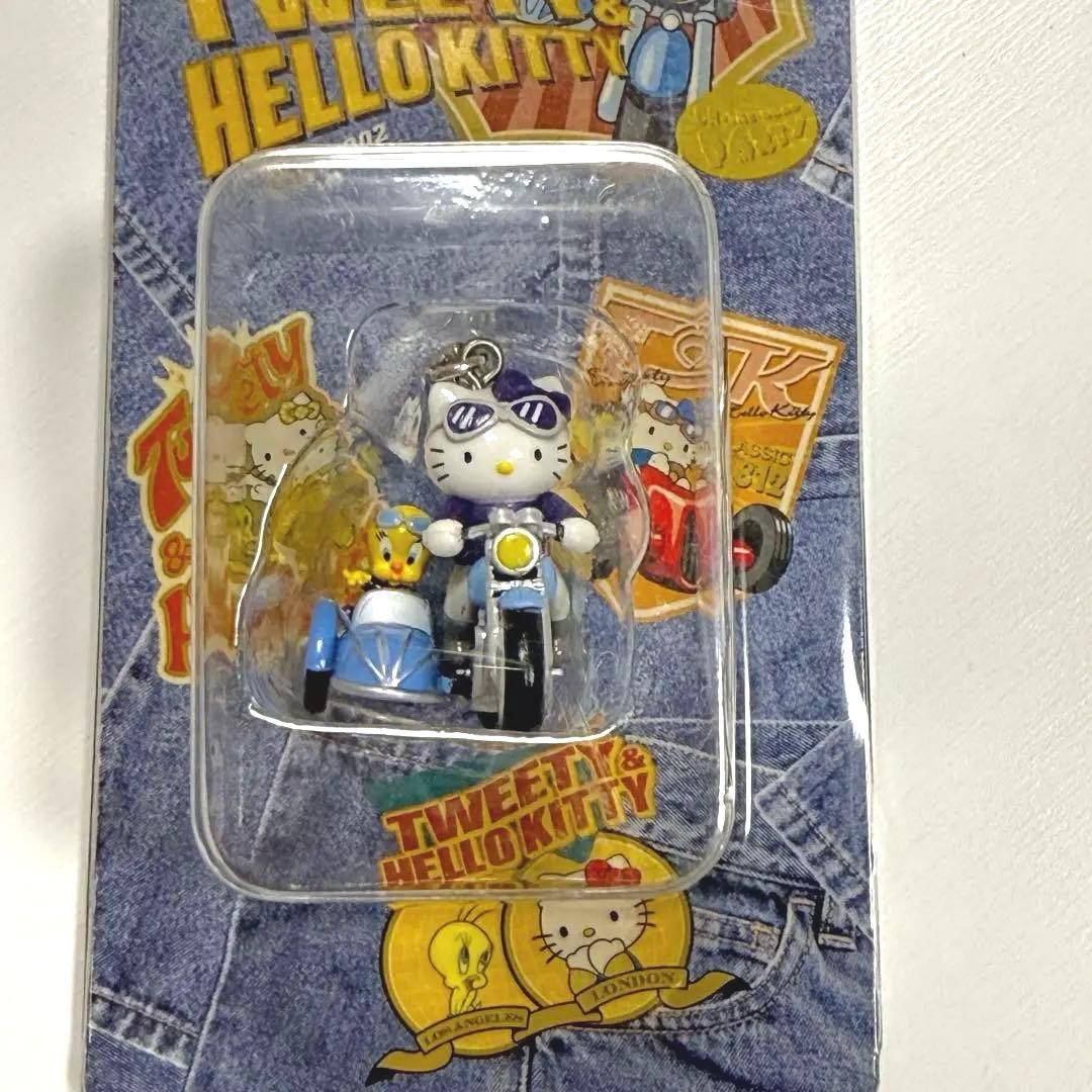 ハローキティ TWEETY HELLO KITTY チャーム コラボ マスコット