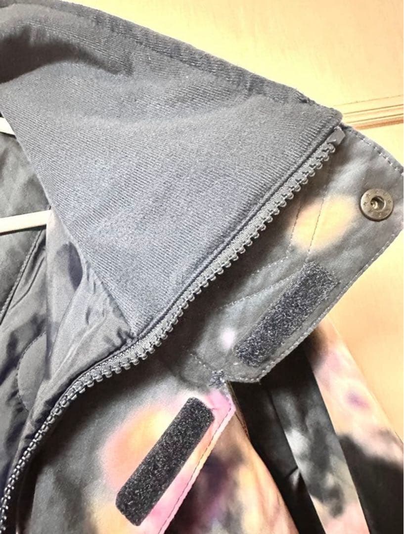 Burton Living liningスノーボードウェア