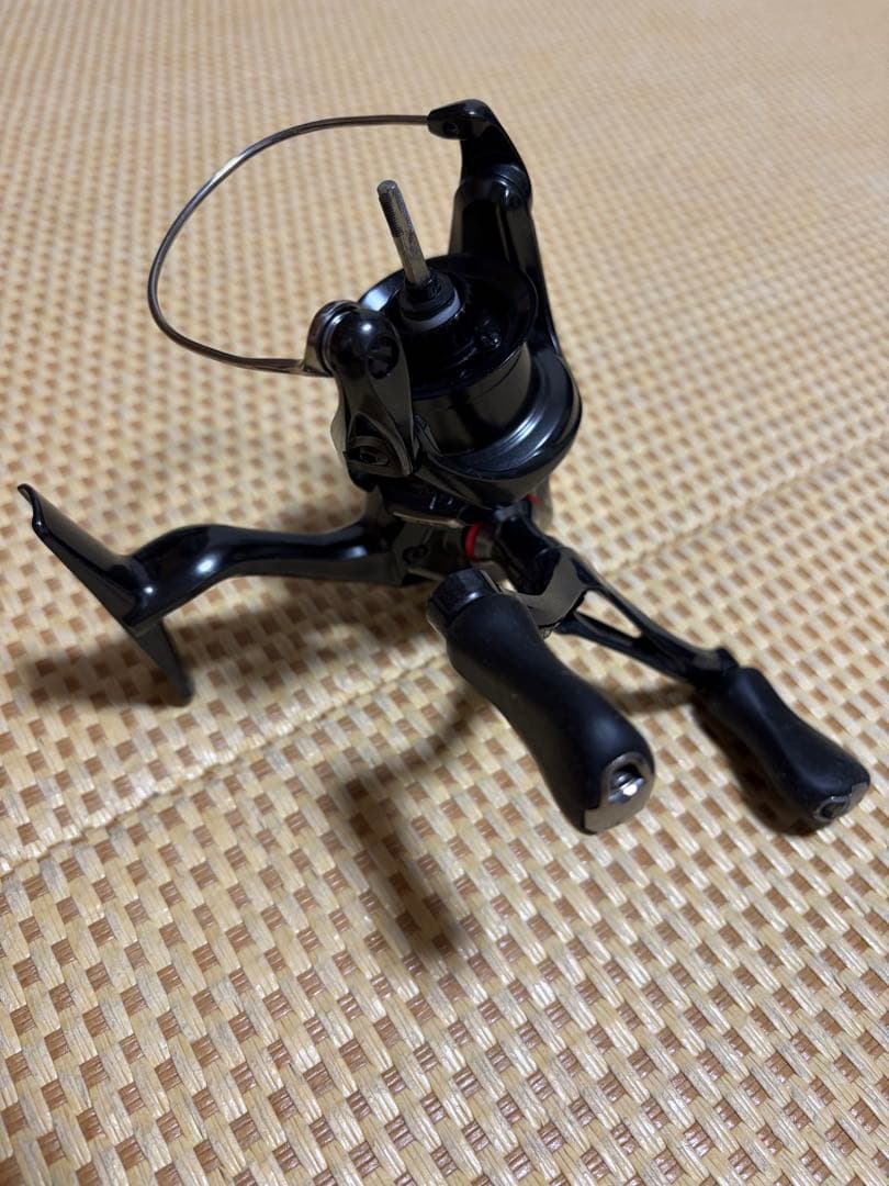 SHIMANO VANFORD C3000SDHスピニングリール ※スプール無し