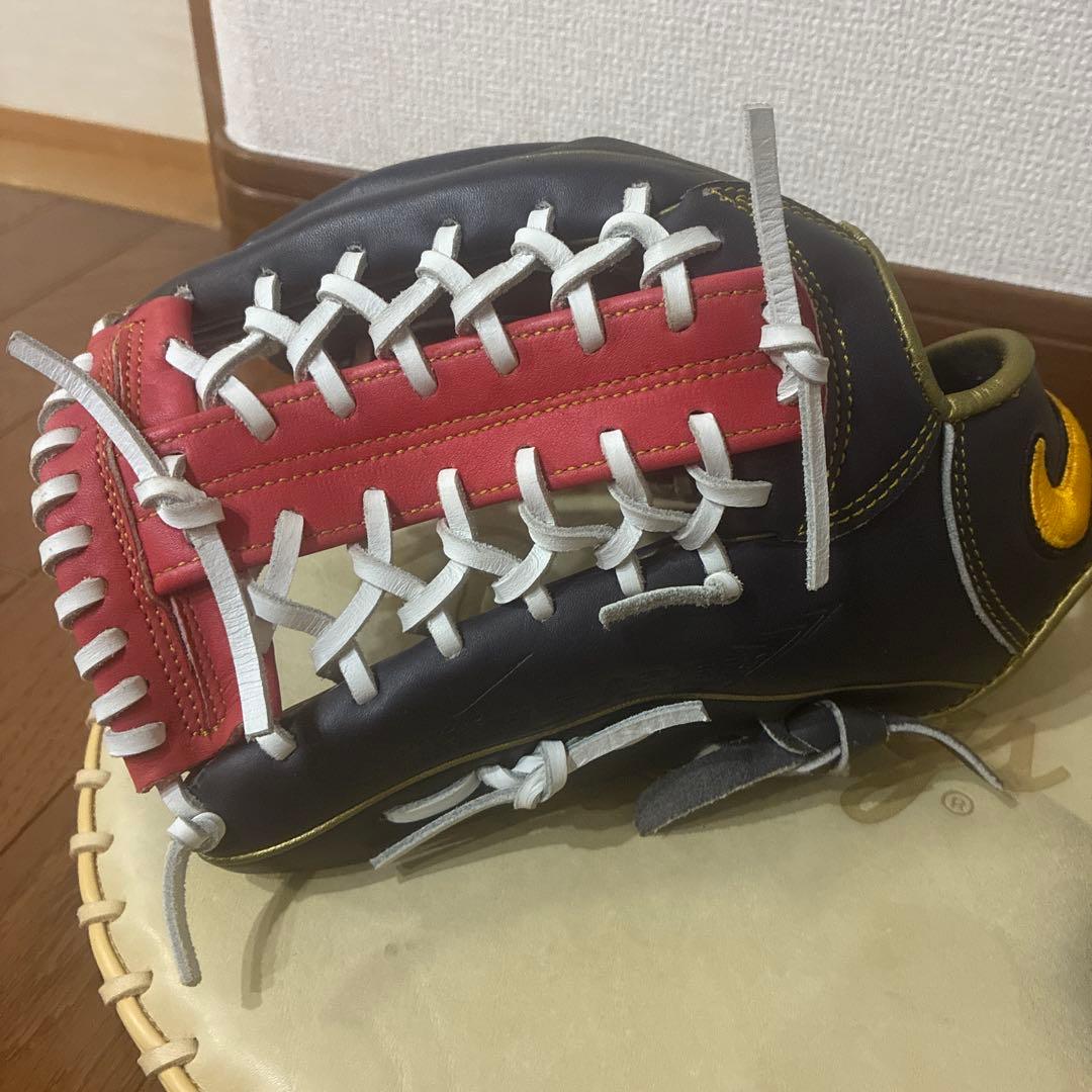 未使用に近い　ナイキ　グローブ　左