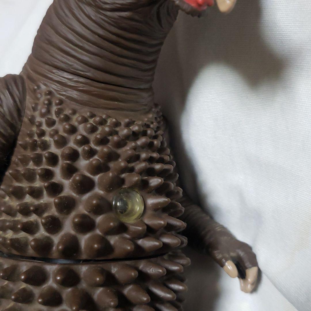 ウルトラ怪獣  ゴモラ